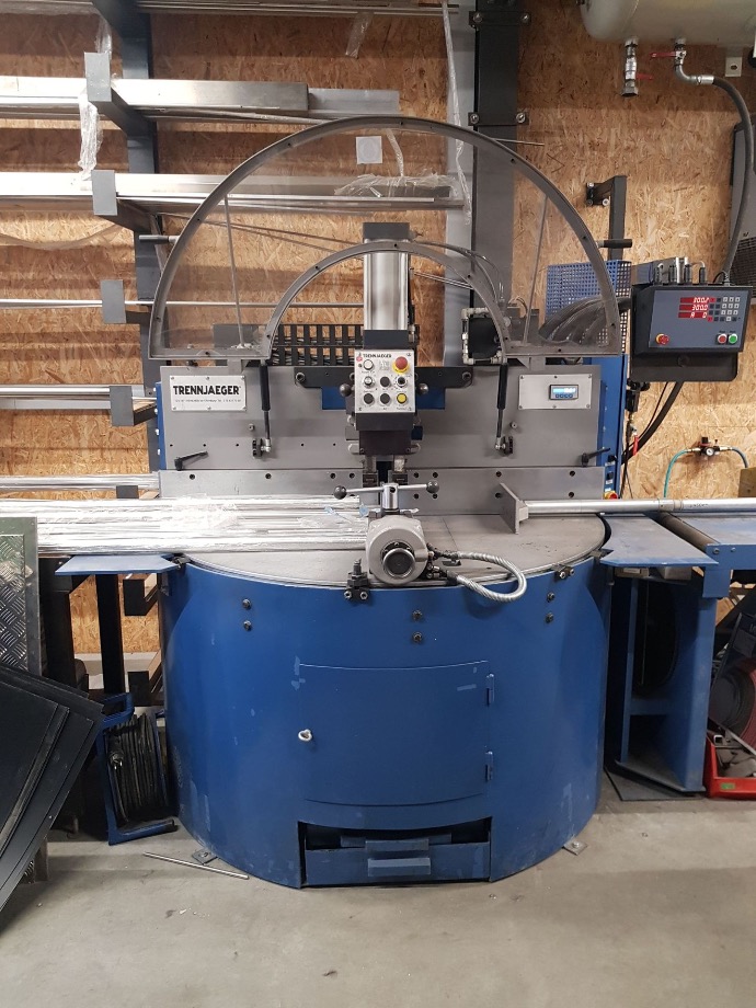 Auction For Trennjäger LTS 520